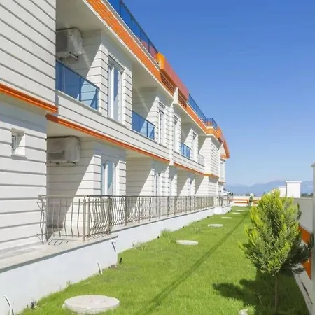 Esila Park Evleri, Lara Beach, Antalya,New Apartment Apartmán *